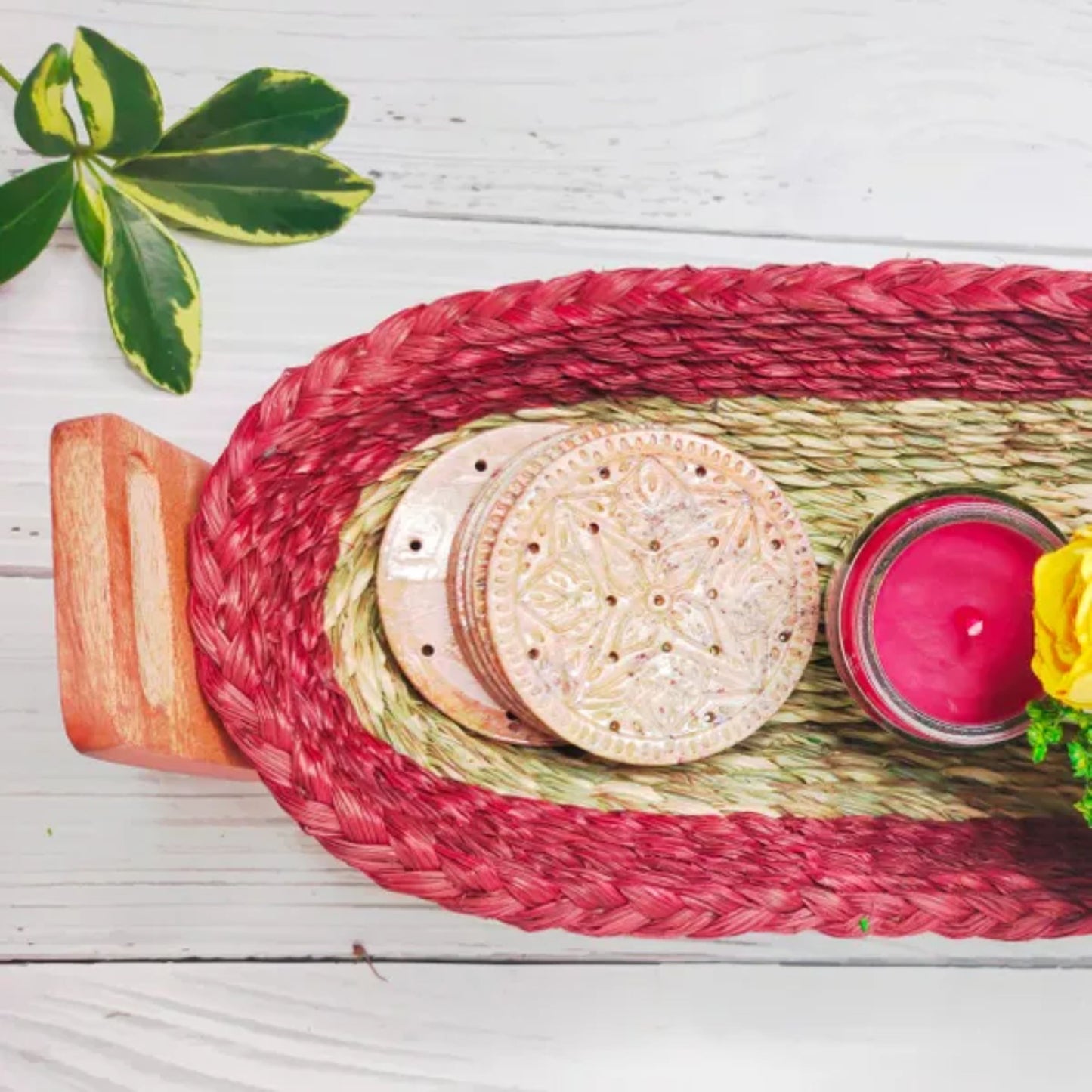 Handmade Sabai Grass Bread Basket (Red)