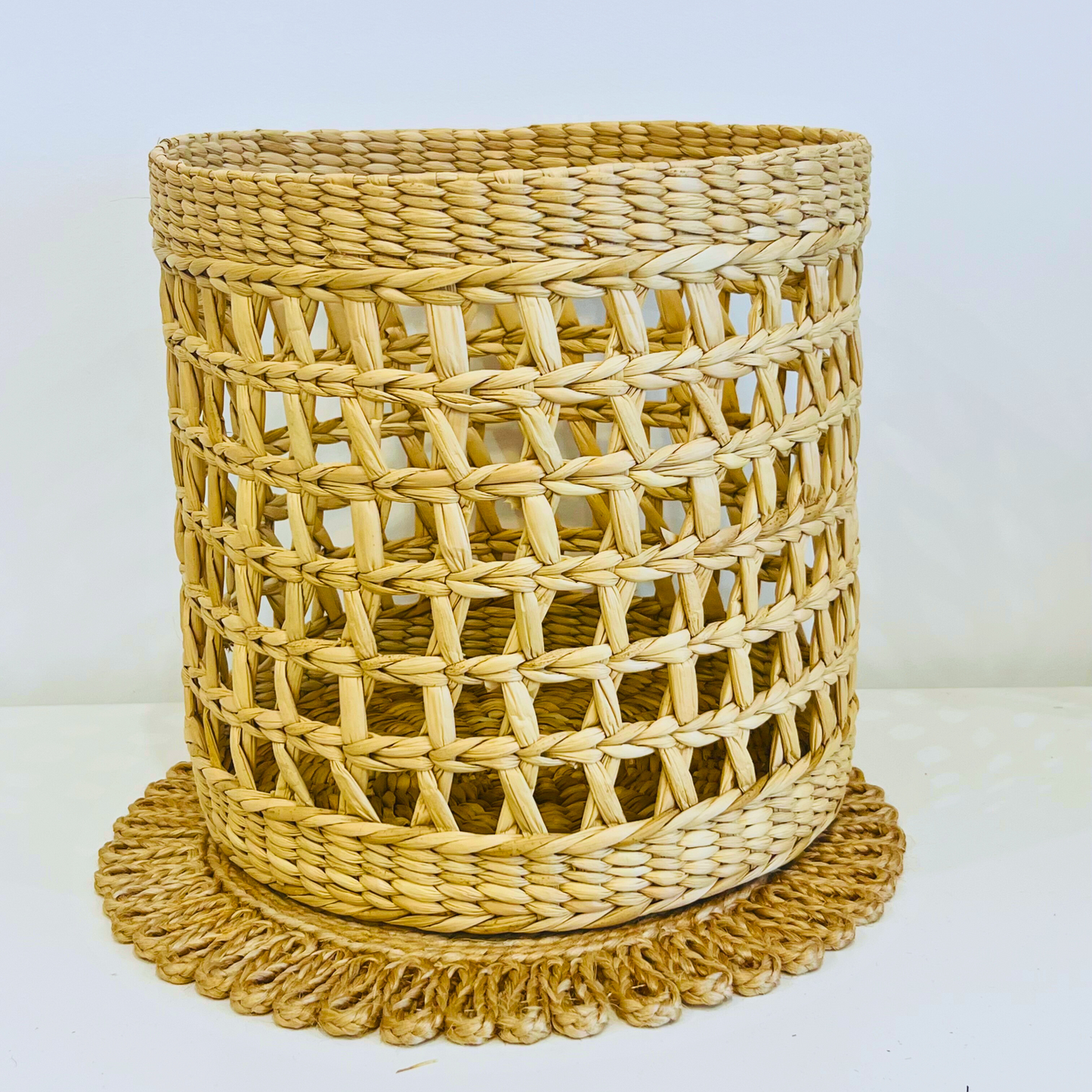 Kauna Grass Mesh Planter